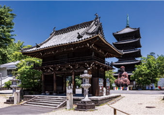 八事山興正寺